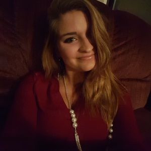 Meet your Posher, Valerie